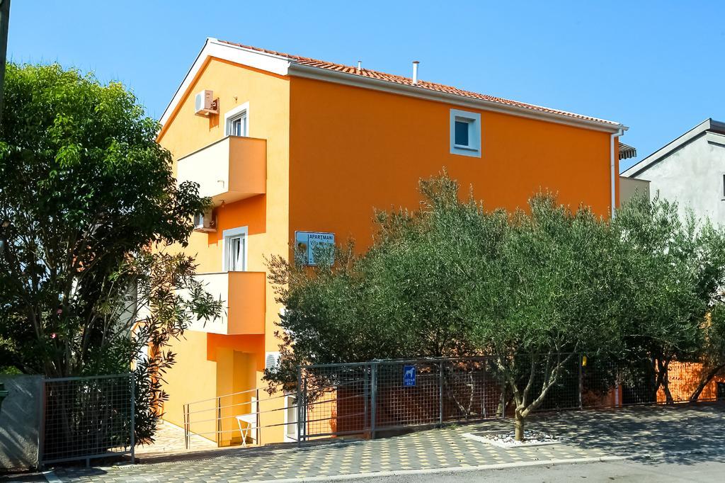 Apartments Villa Orange ザダル エクステリア 写真