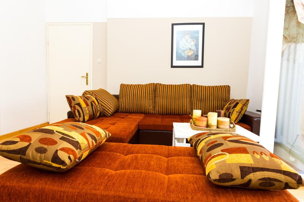 Apartments Villa Orange ザダル エクステリア 写真